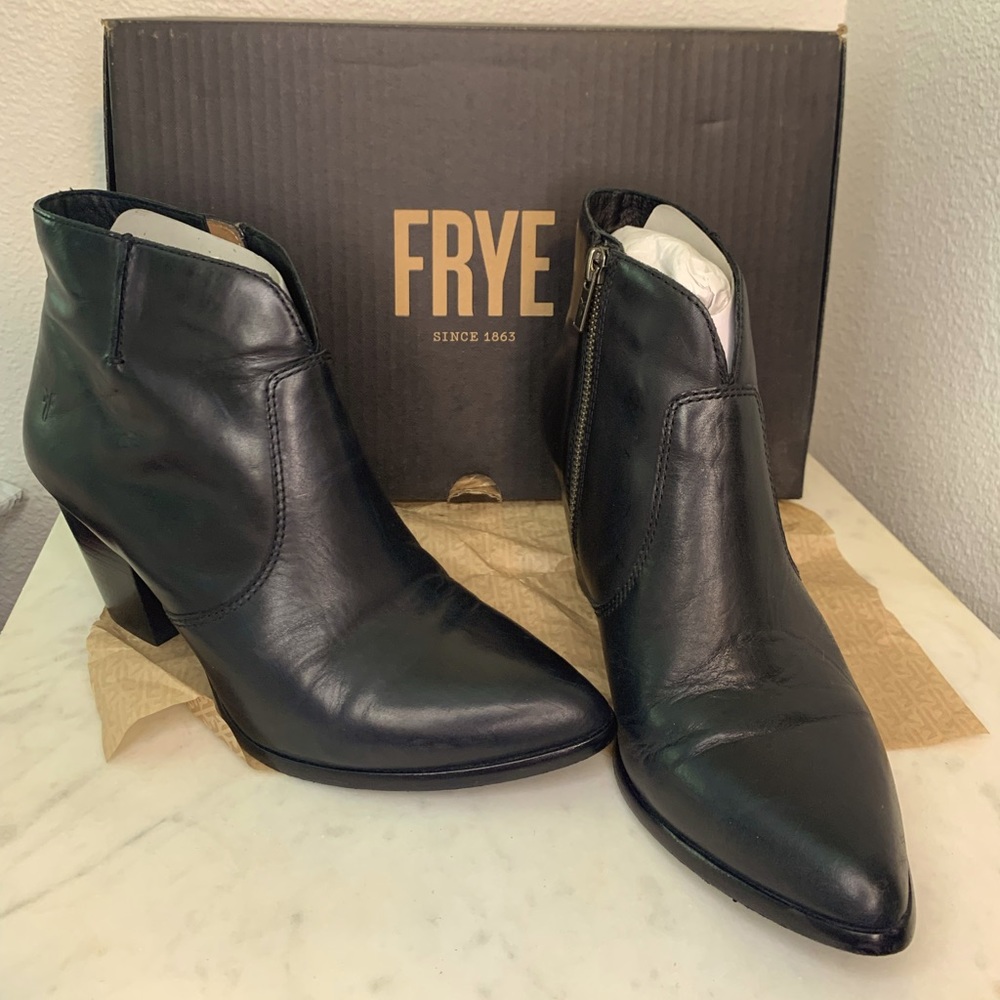 Frye black western boots, size 7.5